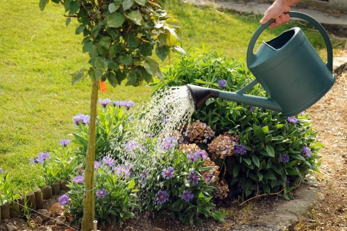 Discussing common gardener complaints